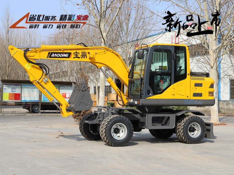 小型輪式挖掘機(jī)多少錢